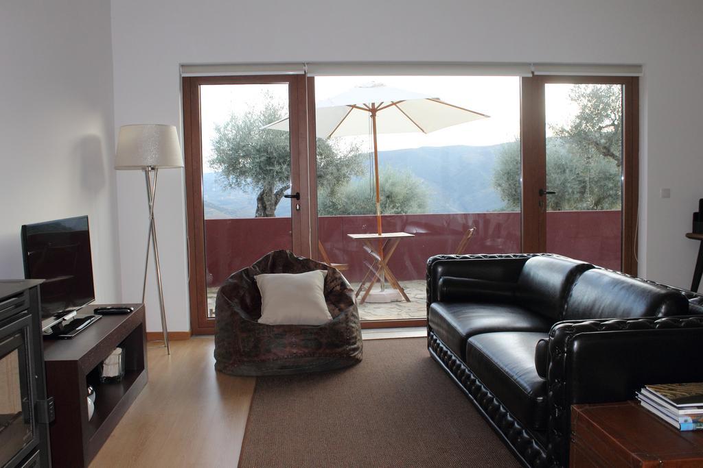 Quinta Vale De Carvalho Guest House Pinhal do Douro Phòng bức ảnh
